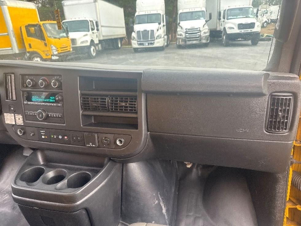 Light Duty Box Truck-Light and Medium Duty Trucks-GMC-2021-Savana G33903-West Columbia-SC-86,167\n\t\tmiles-$ 29,750 - Image 21