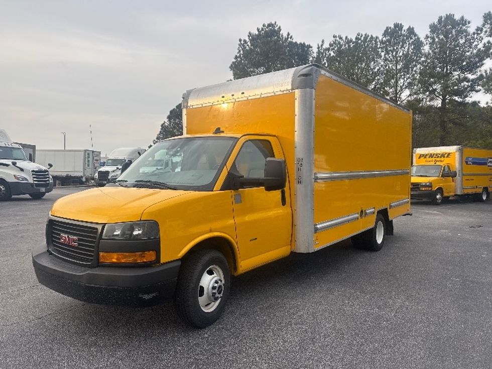 Light Duty Box Truck-Light and Medium Duty Trucks-GMC-2021-Savana G33903-West Columbia-SC-86,167\n\t\tmiles-$ 29,750 - Image 3