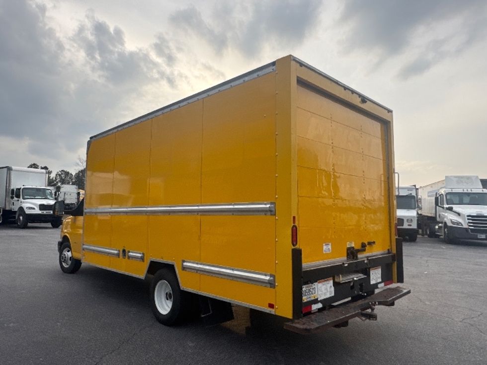 Light Duty Box Truck-Light and Medium Duty Trucks-GMC-2021-Savana G33903-West Columbia-SC-86,167\n\t\tmiles-$ 29,750 - Image 6