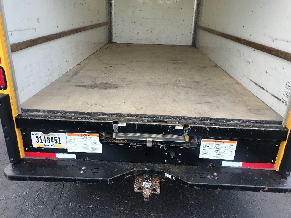 Light Duty Box Truck-Light and Medium Duty Trucks-GMC-2021-Savana G33903-West Fargo-ND-87,297\n\t\tmiles-$ 26,750 - Image 10