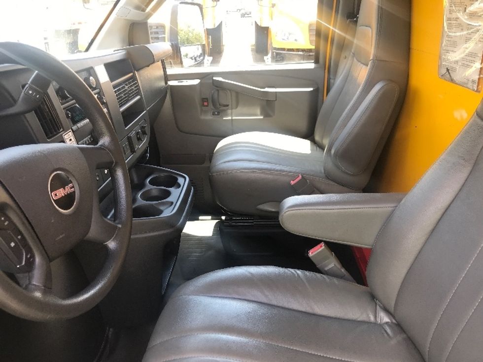 Light Duty Box Truck-Light and Medium Duty Trucks-GMC-2021-Savana G33903-West Fargo-ND-87,297\n\t\tmiles-$ 26,750 - Image 19