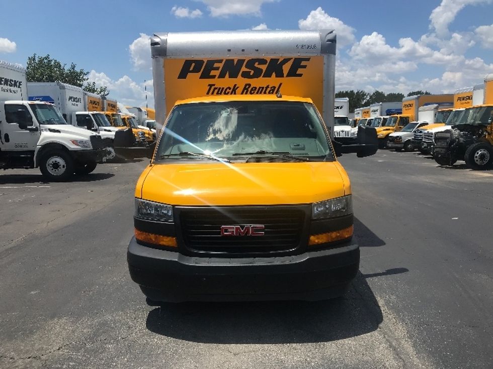Light Duty Box Truck-Light and Medium Duty Trucks-GMC-2021-Savana G33903-West Fargo-ND-87,297\n\t\tmiles-$ 26,750 - Image 2