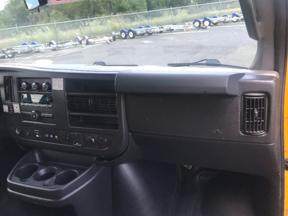 Light Duty Box Truck-Light and Medium Duty Trucks-GMC-2021-Savana G33903-West Fargo-ND-87,297\n\t\tmiles-$ 26,750 - Image 21