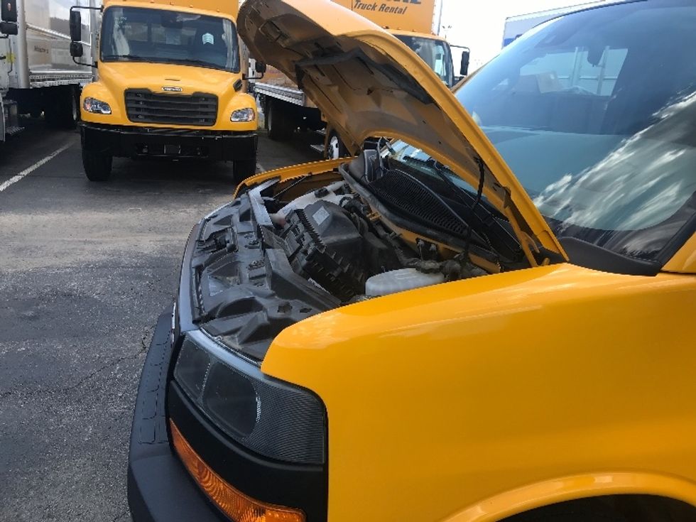 Light Duty Box Truck-Light and Medium Duty Trucks-GMC-2021-Savana G33903-West Fargo-ND-87,297\n\t\tmiles-$ 26,750 - Image 24