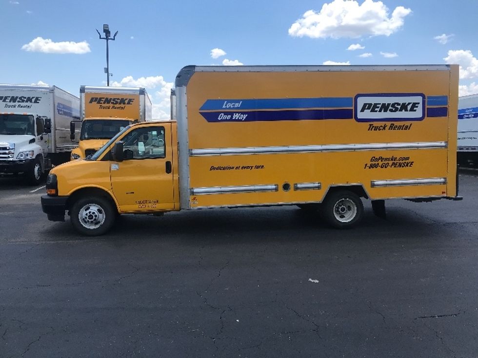 Light Duty Box Truck-Light and Medium Duty Trucks-GMC-2021-Savana G33903-West Fargo-ND-87,297\n\t\tmiles-$ 26,750 - Image 4