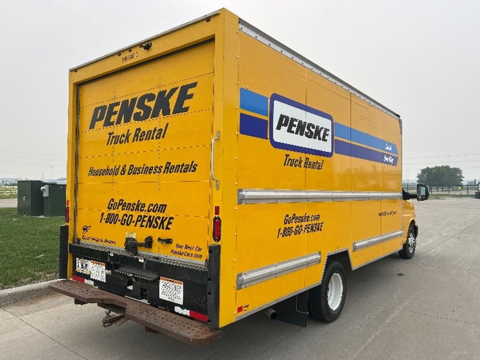 Light Duty Box Truck-Light and Medium Duty Trucks-GMC-2021-Savana G33903-West Fargo-ND-98,304\n\t\tmiles-$ 28,250 - Image 12