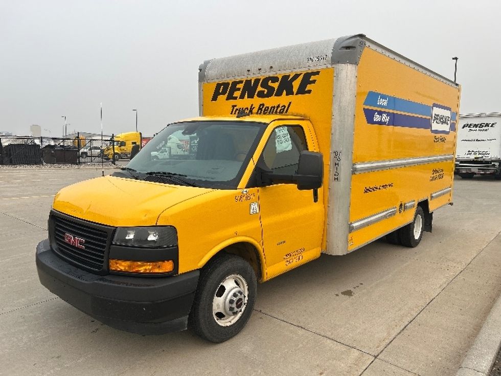 Light Duty Box Truck-Light and Medium Duty Trucks-GMC-2021-Savana G33903-West Fargo-ND-98,304\n\t\tmiles-$ 28,250 - Image 3