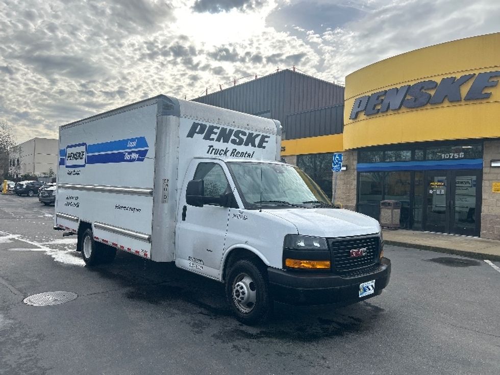 Light Duty Box Truck-Light and Medium Duty Trucks-GMC-2021-Savana G33903-West Sacramento-CA-102,498\n\t\tmiles-$ 30,500 - Image 1