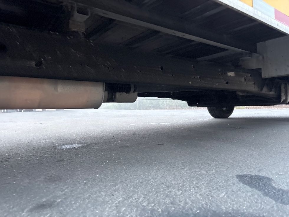 Light Duty Box Truck-Light and Medium Duty Trucks-GMC-2021-Savana G33903-West Sacramento-CA-107,109\n\t\tmiles-$ 26,750 - Image 13