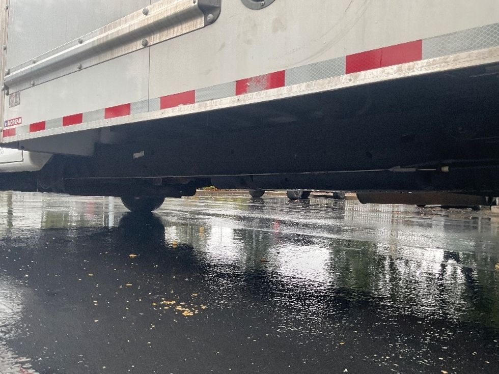 Light Duty Box Truck-Light and Medium Duty Trucks-GMC-2021-Savana G33903-West Sacramento-CA-108,556\n\t\tmiles-$ 29,750 - Image 5