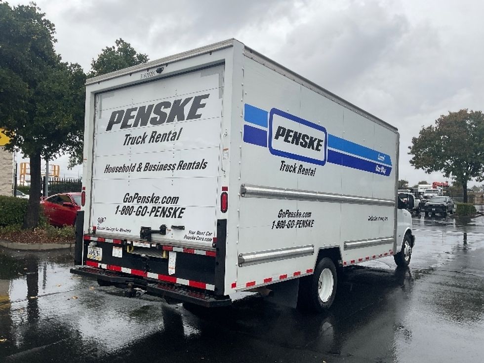 Light Duty Box Truck-Light and Medium Duty Trucks-GMC-2021-Savana G33903-West Sacramento-CA-108,556\n\t\tmiles-$ 29,750 - Image 12