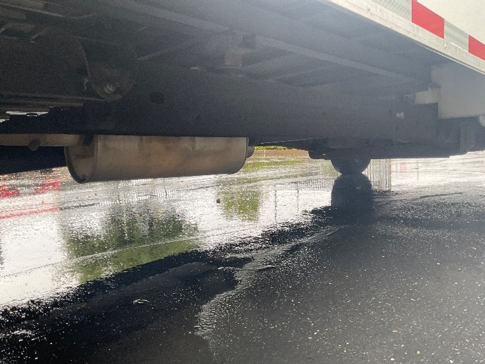 Light Duty Box Truck-Light and Medium Duty Trucks-GMC-2021-Savana G33903-West Sacramento-CA-108,556\n\t\tmiles-$ 29,750 - Image 13