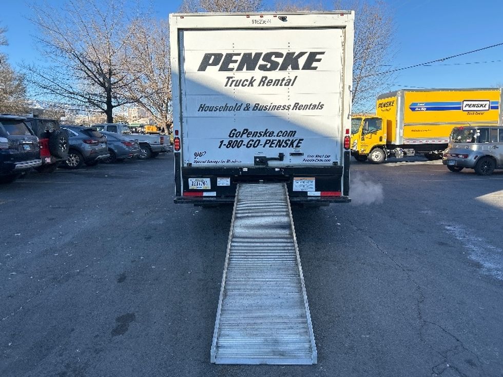 Light Duty Box Truck-Light and Medium Duty Trucks-GMC-2021-Savana G33903-West Sacramento-CA-110,531\n\t\tmiles-$ 29,500 - Image 9