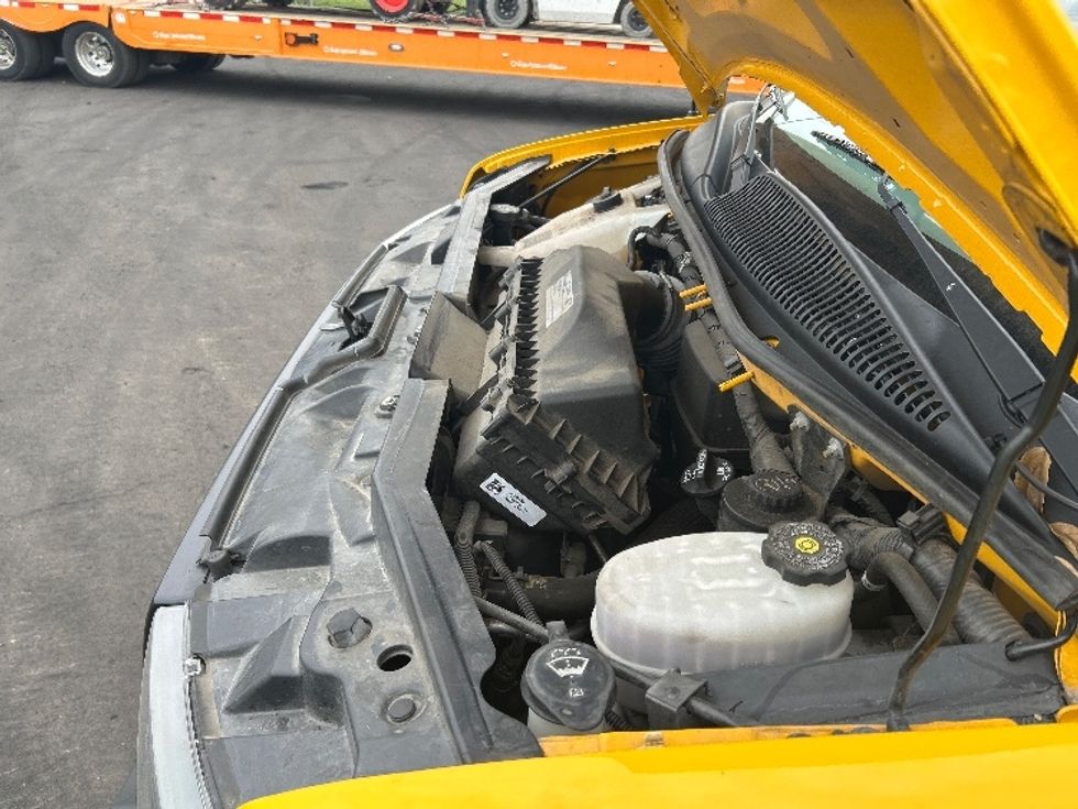 Light Duty Box Truck-Light and Medium Duty Trucks-GMC-2021-Savana G33903-West Sacramento-CA-118,771\n\t\tmiles-$ 23,250 - Image 21