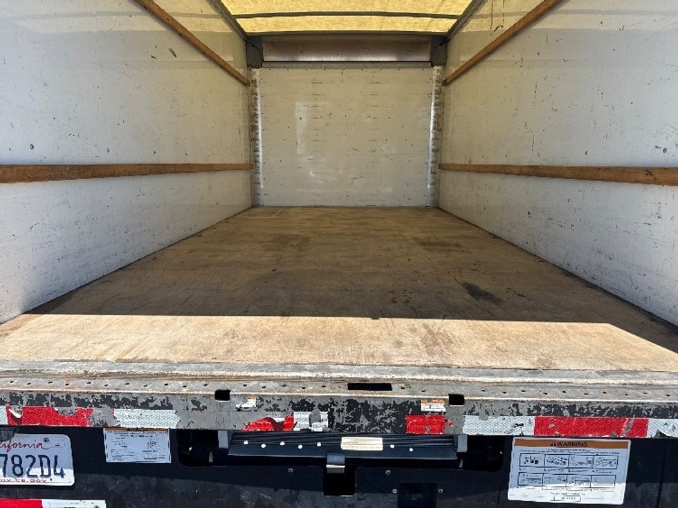 Light Duty Box Truck-Light and Medium Duty Trucks-GMC-2021-Savana G33903-West Sacramento-CA-130,359\n\t\tmiles-$ 25,250 - Image 10
