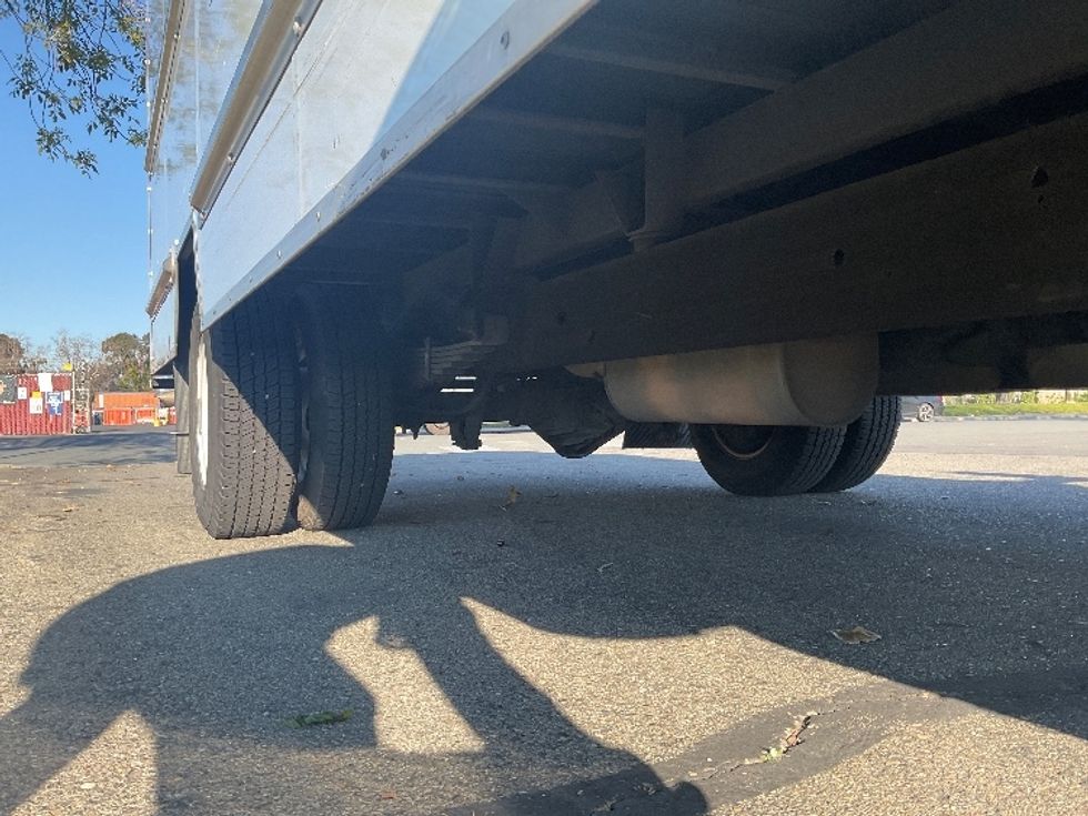 Light Duty Box Truck-Light and Medium Duty Trucks-GMC-2021-Savana G33903-West Sacramento-CA-60,523\n\t\tmiles-$ 35,500 - Image 14