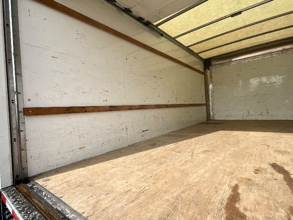 Light Duty Box Truck-Light and Medium Duty Trucks-GMC-2021-Savana G33903-West Sacramento-CA-75,469\n\t\tmiles-$ 33,750 - Image 11