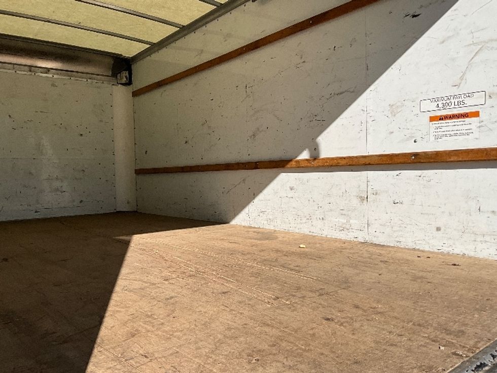 Light Duty Box Truck-Light and Medium Duty Trucks-GMC-2021-Savana G33903-West Sacramento-CA-81,392\n\t\tmiles-$ 29,750 - Image 12