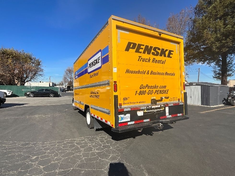 Light Duty Box Truck-Light and Medium Duty Trucks-GMC-2021-Savana G33903-West Sacramento-CA-81,392\n\t\tmiles-$ 29,750 - Image 6