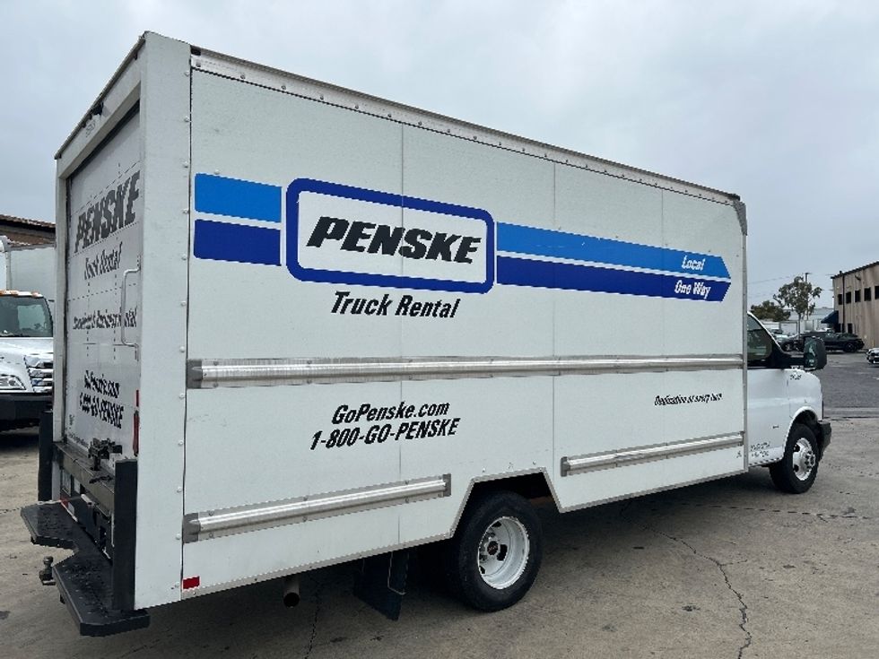 Light Duty Box Truck-Light and Medium Duty Trucks-GMC-2021-Savana G33903-West Sacramento-CA-84,086\n\t\tmiles-$ 29,250 - Image 12