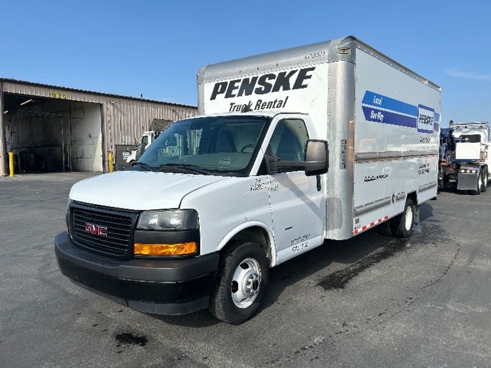 Light Duty Box Truck-Light and Medium Duty Trucks-GMC-2021-Savana G33903-West Sacramento-CA-86,192\n\t\tmiles-$ 33,000 - Image 3