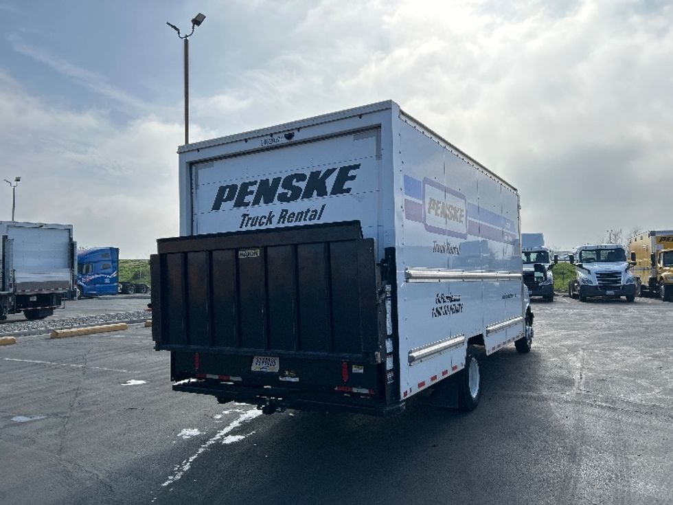 Light Duty Box Truck-Light and Medium Duty Trucks-GMC-2021-Savana G33903-West Sacramento-CA-86,192\n\t\tmiles-$ 33,000 - Image 8