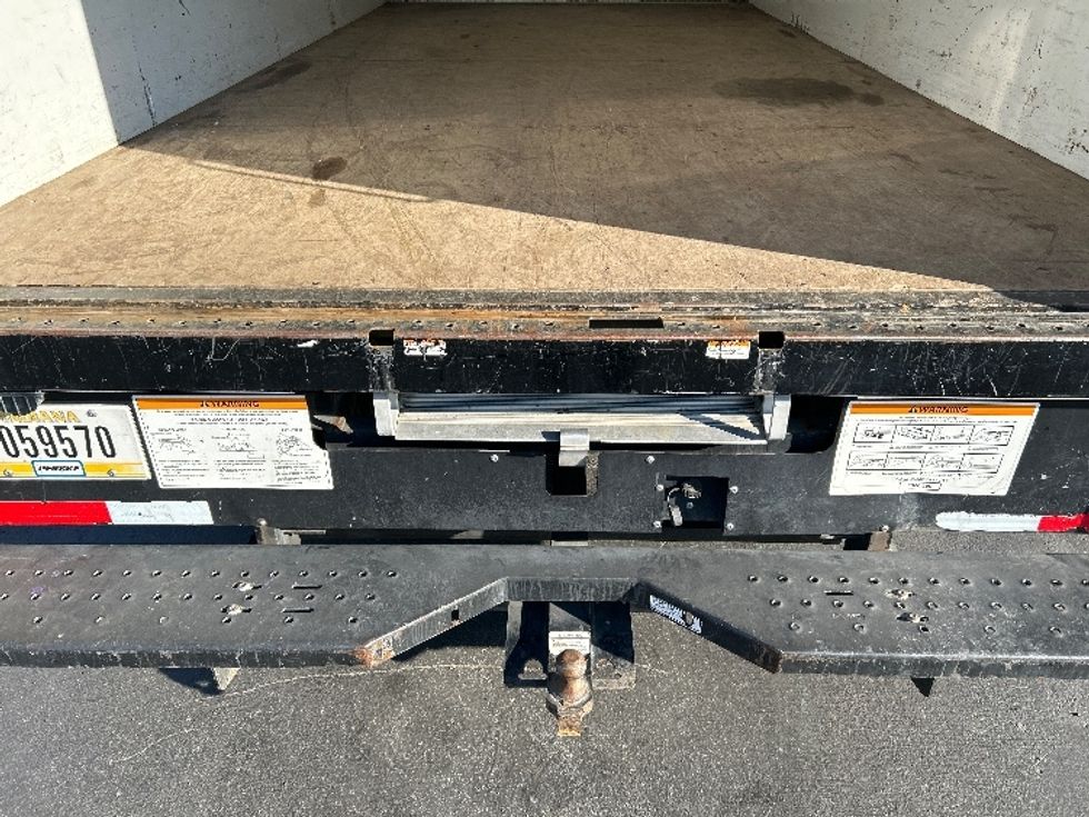 Light Duty Box Truck-Light and Medium Duty Trucks-GMC-2021-Savana G33903-West Sacramento-CA-86,675\n\t\tmiles-$ 29,250 - Image 10