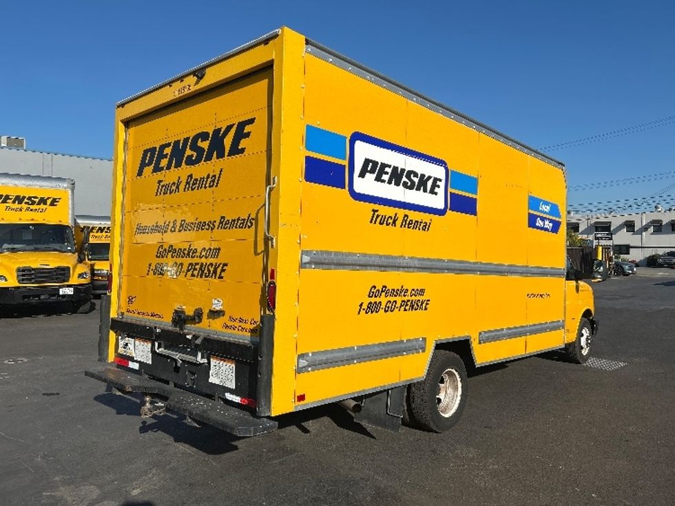 Light Duty Box Truck-Light and Medium Duty Trucks-GMC-2021-Savana G33903-West Sacramento-CA-86,675\n\t\tmiles-$ 29,250 - Image 13