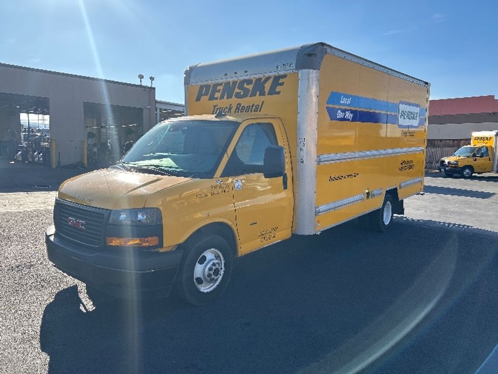 Light Duty Box Truck-Light and Medium Duty Trucks-GMC-2021-Savana G33903-West Sacramento-CA-86,675\n\t\tmiles-$ 29,250 - Image 3