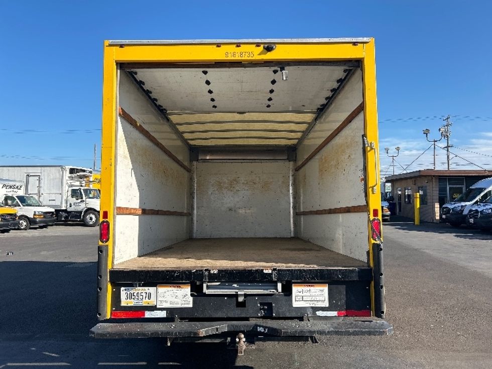 Light Duty Box Truck-Light and Medium Duty Trucks-GMC-2021-Savana G33903-West Sacramento-CA-86,675\n\t\tmiles-$ 29,250 - Image 8