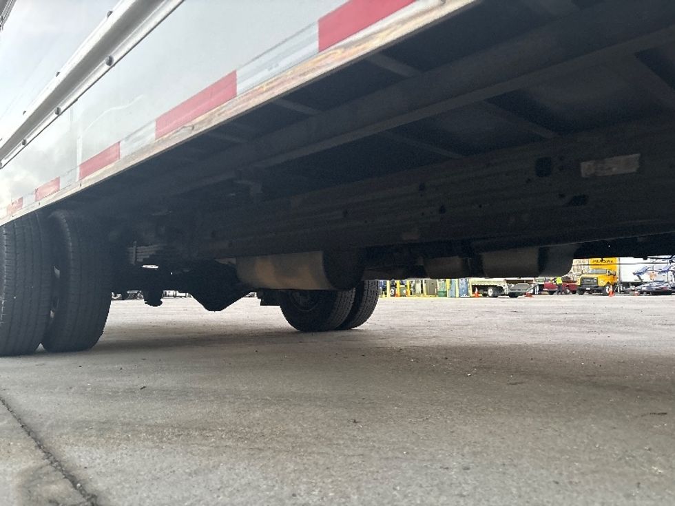 Light Duty Box Truck-Light and Medium Duty Trucks-GMC-2021-Savana G33903-West Sacramento-CA-90,582\n\t\tmiles-$ 32,250 - Image 14