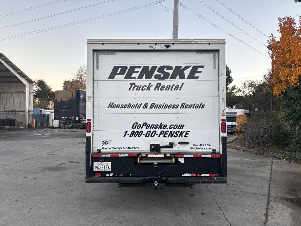 Light Duty Box Truck-Light and Medium Duty Trucks-GMC-2021-Savana G33903-West Sacramento-CA-90,582\n\t\tmiles-$ 32,250 - Image 7