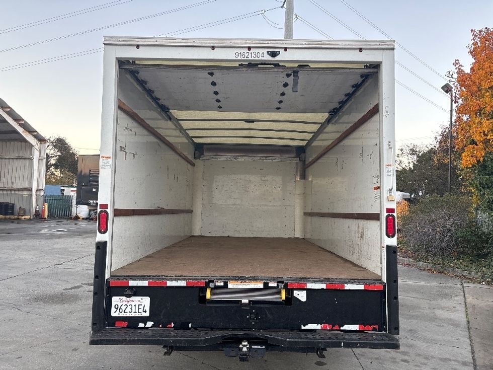 Light Duty Box Truck-Light and Medium Duty Trucks-GMC-2021-Savana G33903-West Sacramento-CA-90,582\n\t\tmiles-$ 32,250 - Image 8