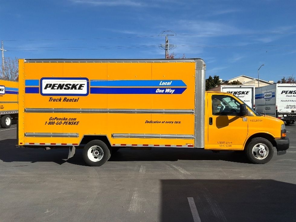 Light Duty Box Truck-Light and Medium Duty Trucks-GMC-2021-Savana G33903-West Sacramento-CA-91,425\n\t\tmiles-$ 27,000 - Image 14
