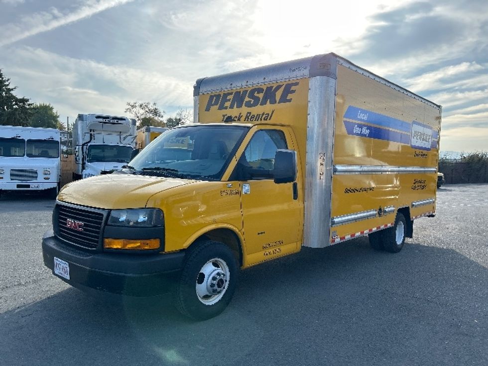 Light Duty Box Truck-Light and Medium Duty Trucks-GMC-2021-Savana G33903-West Sacramento-CA-91,523\n\t\tmiles-$ 28,500 - Image 3