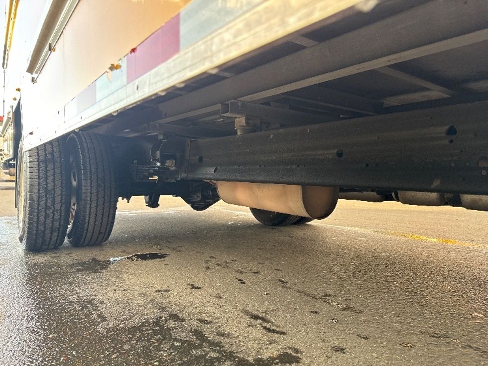 Light Duty Box Truck-Light and Medium Duty Trucks-GMC-2021-Savana G33903-West Sacramento-CA-92,860\n\t\tmiles-$ 28,500 - Image 14