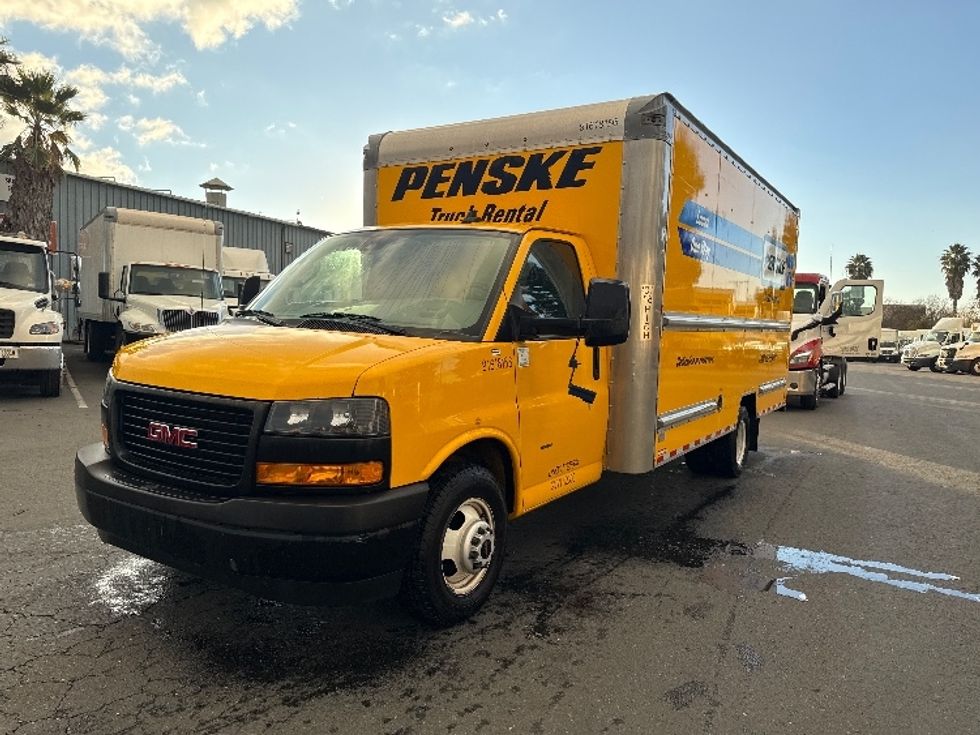 Light Duty Box Truck-Light and Medium Duty Trucks-GMC-2021-Savana G33903-West Sacramento-CA-92,860\n\t\tmiles-$ 28,500 - Image 3