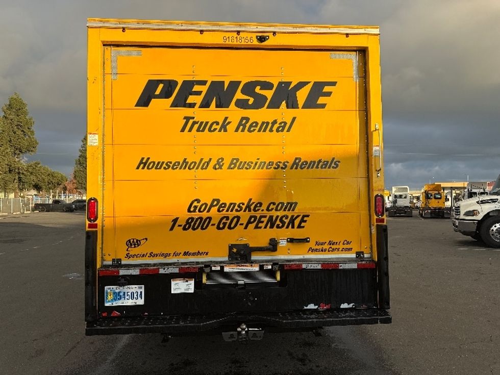 Light Duty Box Truck-Light and Medium Duty Trucks-GMC-2021-Savana G33903-West Sacramento-CA-92,860\n\t\tmiles-$ 28,500 - Image 7