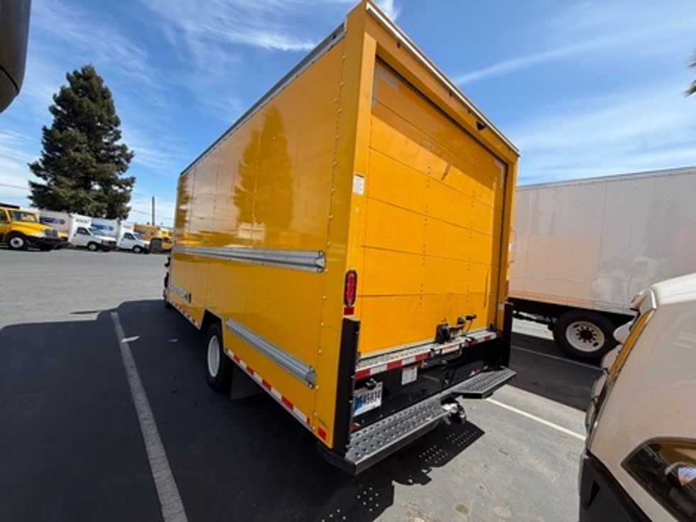 Light Duty Box Truck-Light and Medium Duty Trucks-GMC-2021-Savana G33903-West Sacramento-CA-92,885\n\t\tmiles-$ 28,000 - Image 6
