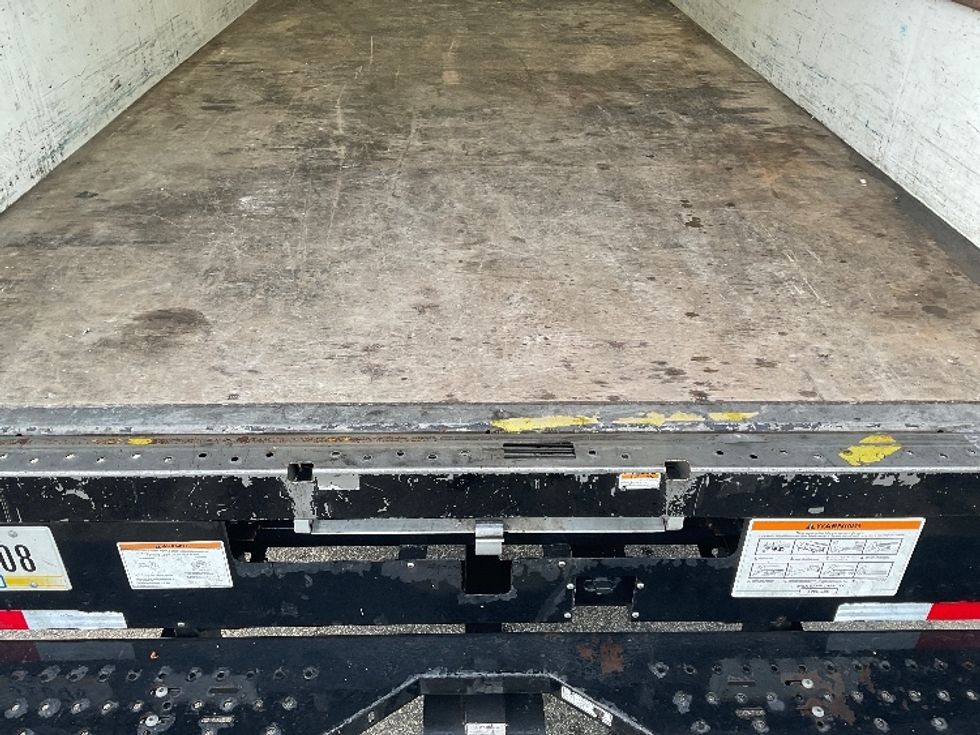 Light Duty Box Truck-Light and Medium Duty Trucks-GMC-2021-Savana G33903-West Sacramento-CA-94,009\n\t\tmiles-$ 31,500 - Image 10