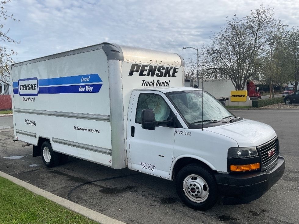 Light Duty Box Truck-Light and Medium Duty Trucks-GMC-2021-Savana G33903-West Sacramento-CA-94,009\n\t\tmiles-$ 31,500 - Image 1