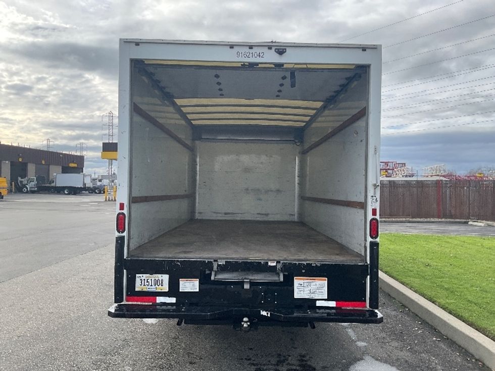 Light Duty Box Truck-Light and Medium Duty Trucks-GMC-2021-Savana G33903-West Sacramento-CA-94,009\n\t\tmiles-$ 31,500 - Image 8