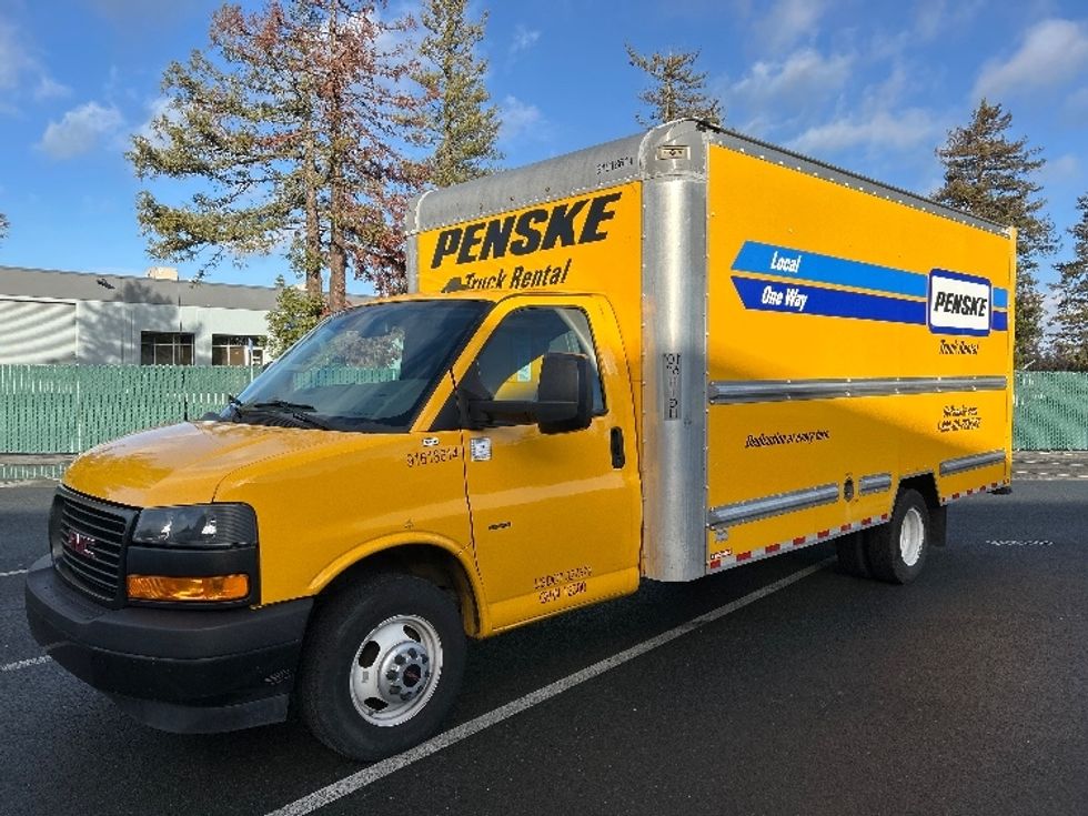 Light Duty Box Truck-Light and Medium Duty Trucks-GMC-2021-Savana G33903-West Sacramento-CA-98,520\n\t\tmiles-$ 27,750 - Image 3