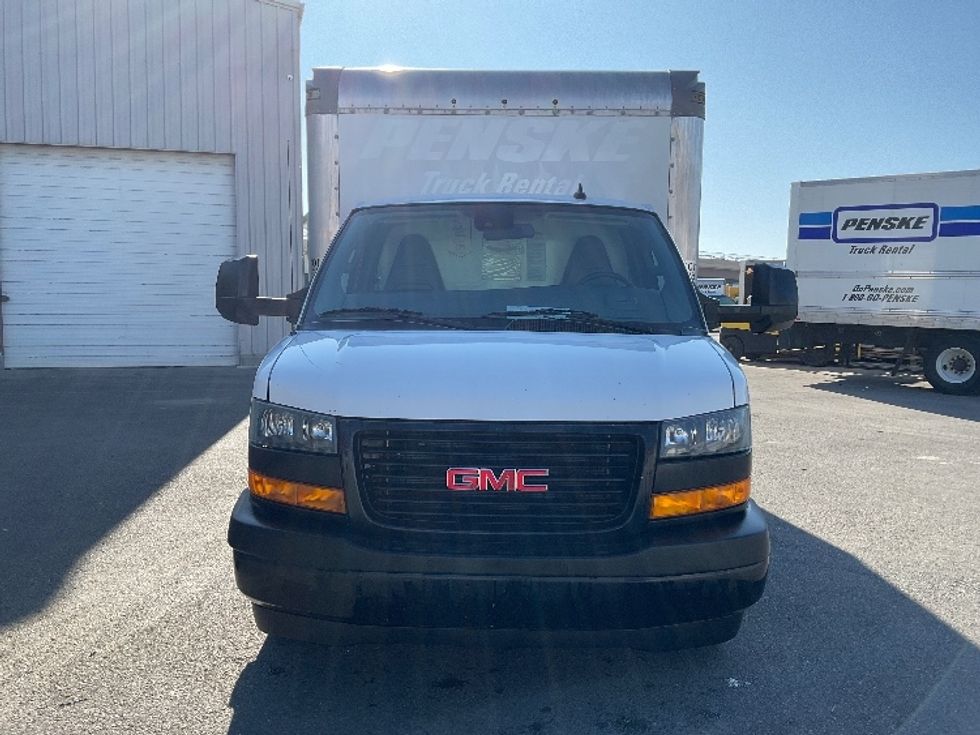 Light Duty Box Truck-Light and Medium Duty Trucks-GMC-2021-Savana G33903-West Valley City-UT-107,889\n\t\tmiles-$ 30,000 - Image 2