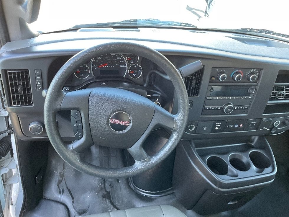 Light Duty Box Truck-Light and Medium Duty Trucks-GMC-2021-Savana G33903-West Valley City-UT-107,889\n\t\tmiles-$ 30,000 - Image 17