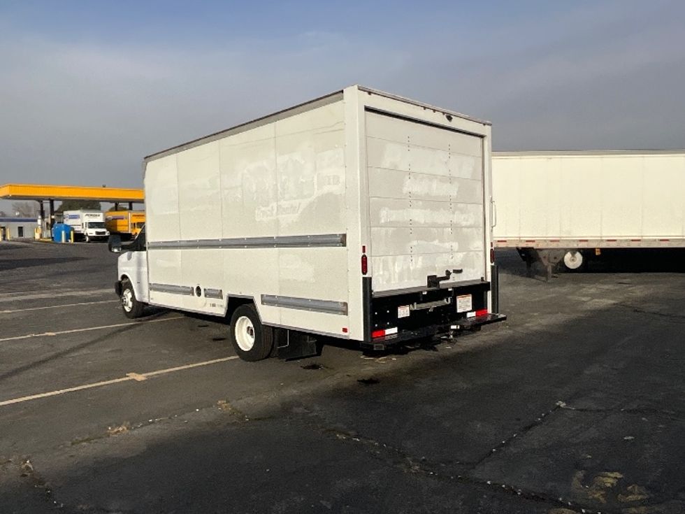 Light Duty Box Truck-Light and Medium Duty Trucks-GMC-2021-Savana G33903-West Valley City-UT-109,620\n\t\tmiles-$ 29,750 - Image 6