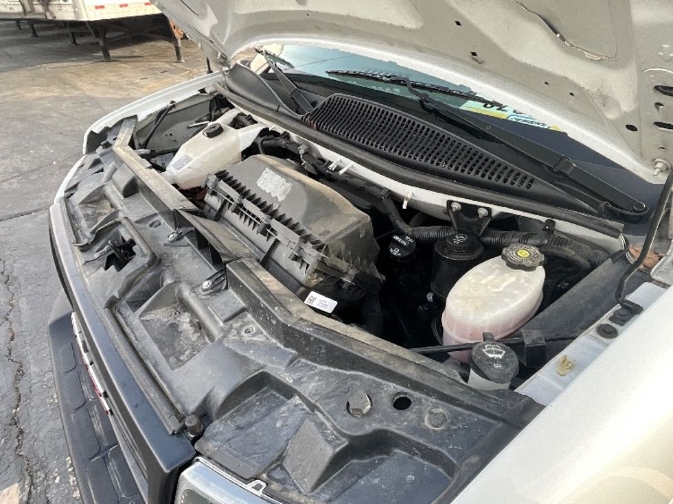 Light Duty Box Truck-Light and Medium Duty Trucks-GMC-2021-Savana G33903-West Valley City-UT-109,620\n\t\tmiles-$ 29,750 - Image 24