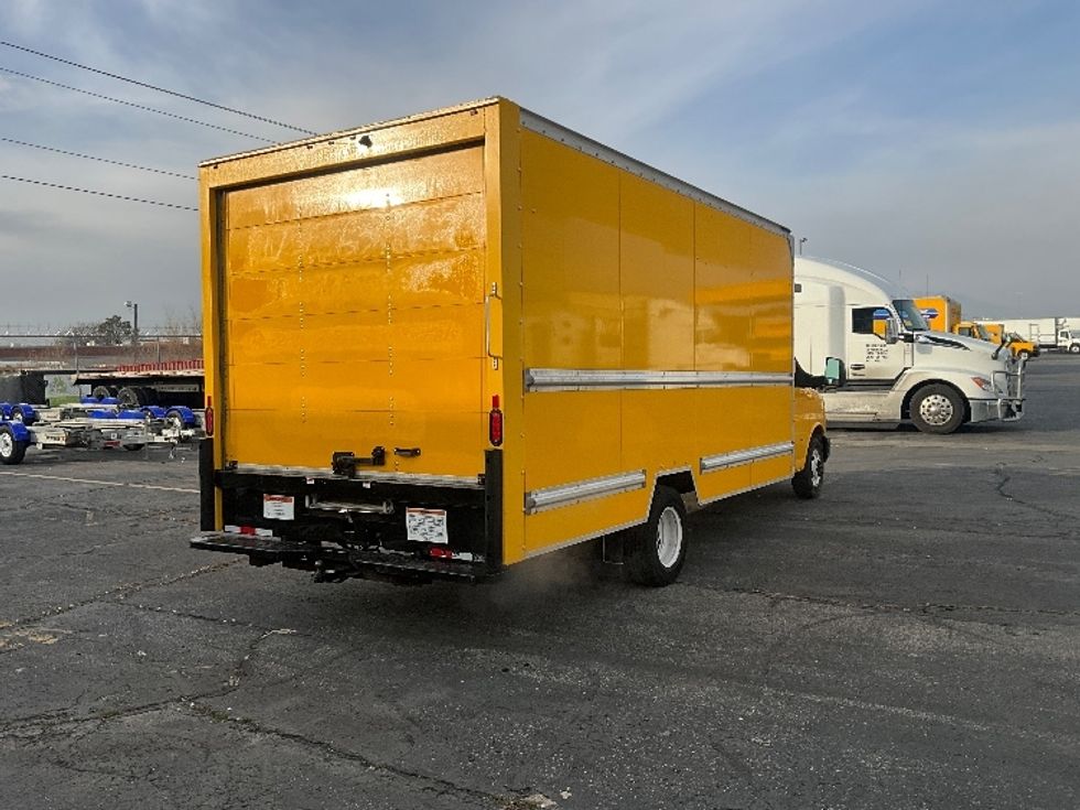 Light Duty Box Truck-Light and Medium Duty Trucks-GMC-2021-Savana G33903-West Valley City-UT-110,715\n\t\tmiles-$ 26,500 - Image 13