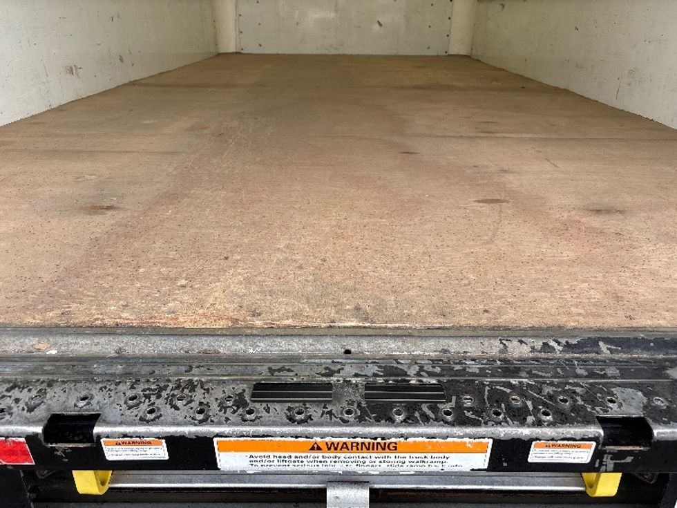 Light Duty Box Truck-Light and Medium Duty Trucks-GMC-2021-Savana G33903-West Valley City-UT-112,507\n\t\tmiles-$ 29,000 - Image 9