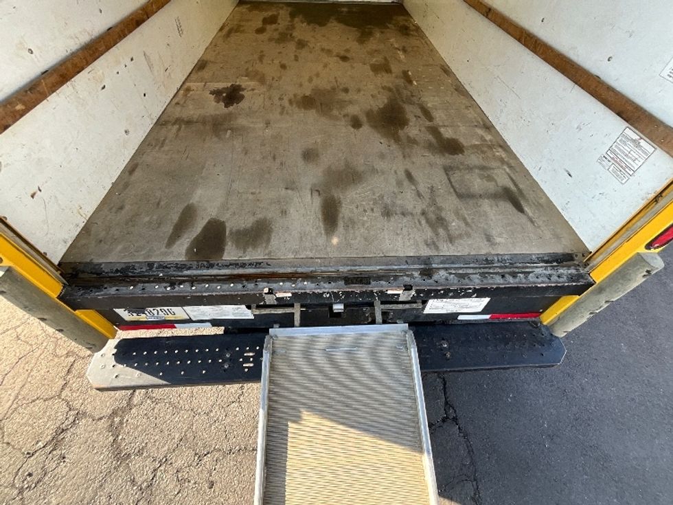 Light Duty Box Truck-Light and Medium Duty Trucks-GMC-2021-Savana G33903-West Valley City-UT-114,586\n\t\tmiles-$ 26,250 - Image 10